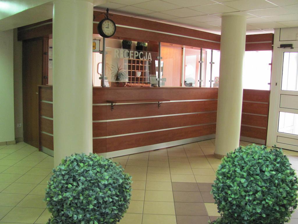 Hotel Polkowice Exteriör bild